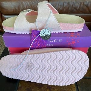 Girls sandals size 4.5